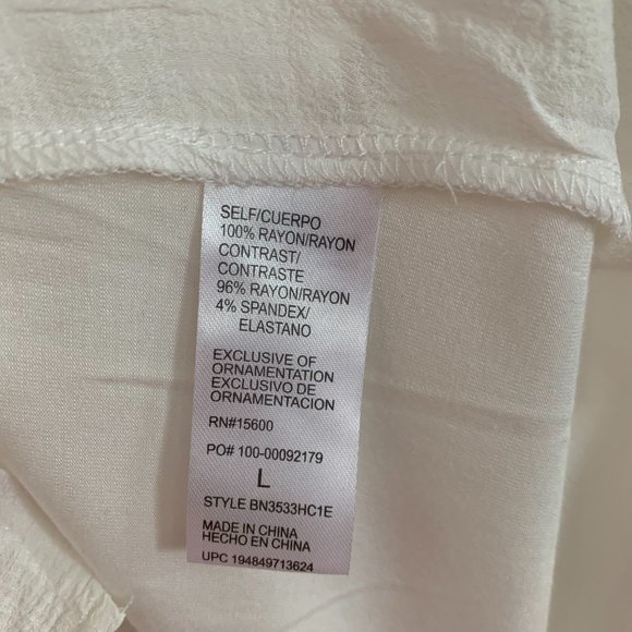 Democracy Nordstrom Crochet Ruffle Sleeve Tank Top Off White Size Large NEW - Picture 9 of 10